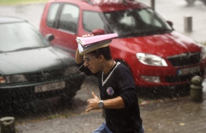 Валежите намаляват, 10 области с жълт код в сряда