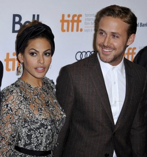 Безсънни нощи за семейство Мендес/Гослинг