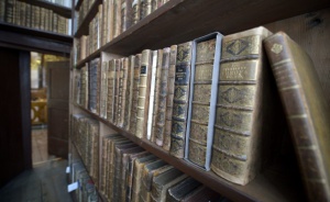 В неделя - с книга в ръка