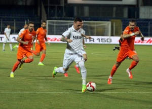 Наш футболист с два гола в Турция, запалянковци скандират името му