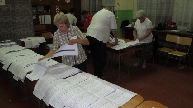 Изборният борд заподозря измама с броя на избирателите