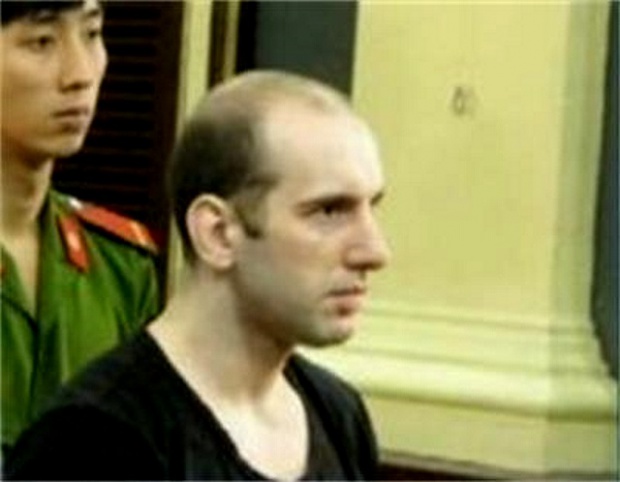 Българин осъден във Виетнам за източване на пари