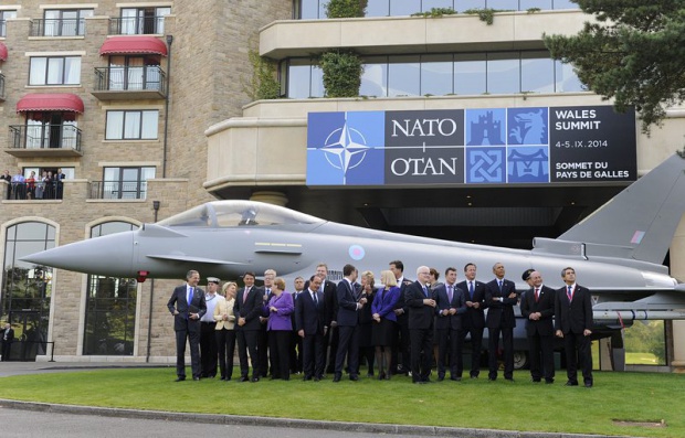Руска медия: България се предложи на НАТО за „не много пари“