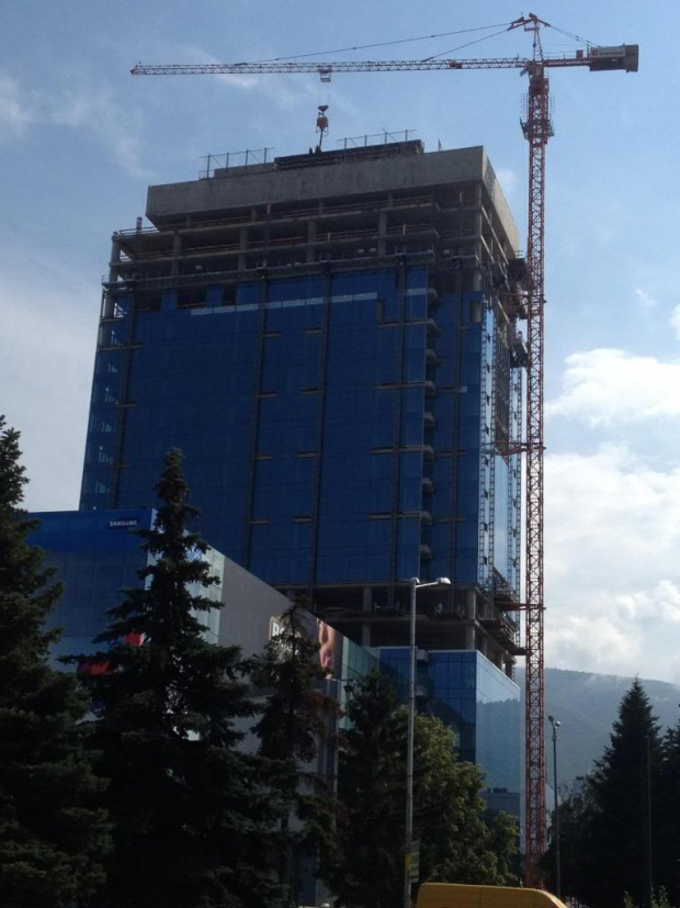 Небостъргачите в София се множат