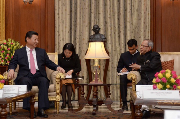 Индийска ТВ водеща нарече китайския президент „Единайсет Цзинпин“