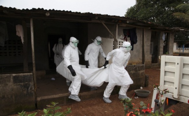 Повече от 300 случая на ебола само за два дни
