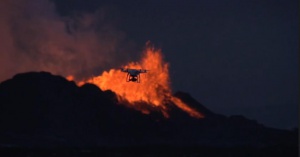 Камера се разтопи над гърлото на вулкан, снимките оцеляха