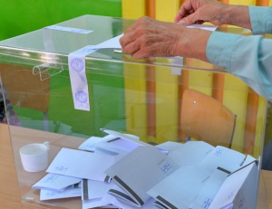 Над 30 000 българи са гласували в чужбина към 14:00 ч.