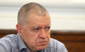 Михаил Константинов вижда Борисов премиер, но за кратко