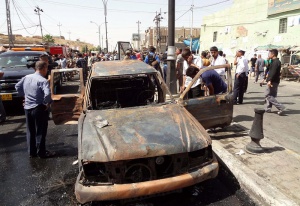 Кола-бомба уби 13 и рани 31 в Багдад