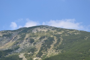 Откриха изгубилите се мъж и жена в Осоговската планина