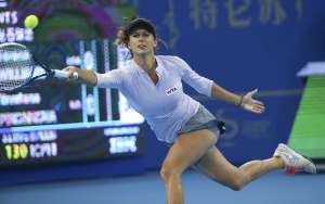 Пиронкова се класира за четвъртфиналите в Линц без игра