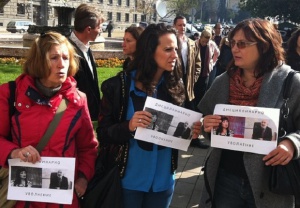 Протестиращи майки за Ана-Мария: Детските очи не лъжат