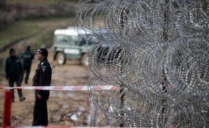 Нелегални емигранти вече навлизат и от Гърция