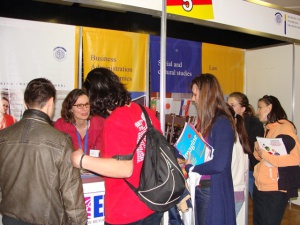 Училища и университети от цял свят на изложение в София