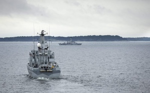 Швеция на лов за руска подводница край Стокхолм