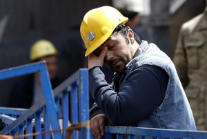 18 миньори бедстват на 300 метра под земята в Турция