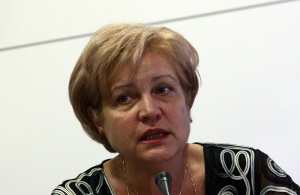 Менда Стоянова оглави  временната  комисия по бюджет и финанси