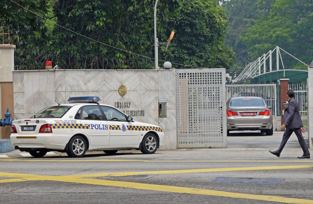 Бомба рани поне 14 души в Куала Лумпур