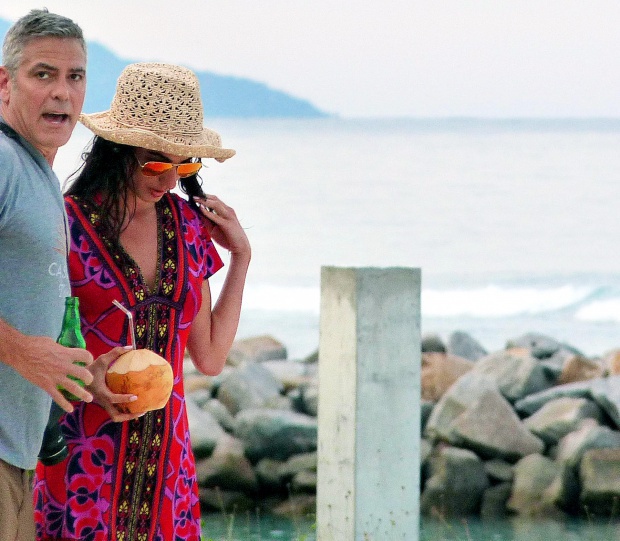 Джордж Клуни и съпругата му вдигат втора сватба