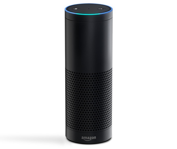 Amazon Echo комбинира гласов асистент и мрежови високоговорител