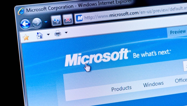 Спешна поправка от Microsoft отстрани 19-годишен бъг в Windows и Office