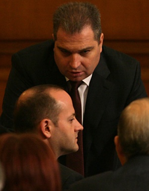 Лидерски раздори при реформаторите