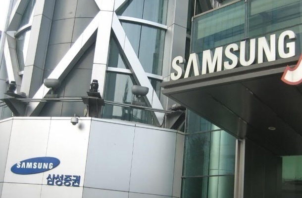 Samsung Display натиска доставчиците си за намаляване на цените