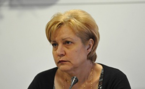 Менда Стоянова: Данъците не са инструмент за решаване на социални проблеми
