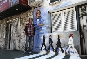 Супер фен брои $230 000  за шест снимки на "Бийтълс"