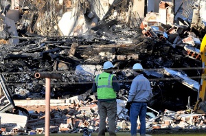 Сграда рухна в Чикаго заради взрив