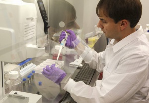 Обнадеждаващи резултати на нова ваксина срещу ебола