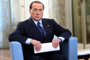 Берлускони отхвърли еврото, иска собствена валута