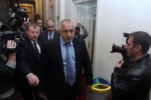 Борисов става премиер на 18 министри