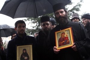 Патриарх Неофит оттегли кандидатурата на архимандрит Дионисий