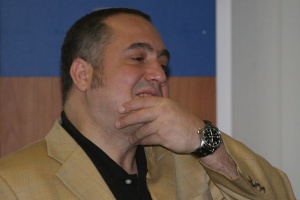 Слави Бинев няма да е шеф на нито една парламентарната комисия