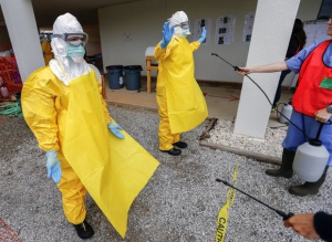 Ебола изпреварва усилията за задържането на епидемията