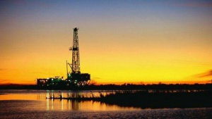 ОПЕК: Сривът на цените на петрола не е срещу Русия