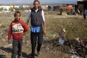 Бунт заради тока в Шекер махала в Петрич, ромите признаха: Крадем верижно