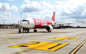 Издирването на изчезналия самолет продължава в понеделник