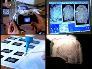 Хакери свалиха пръстови отпечатъци на военен министър