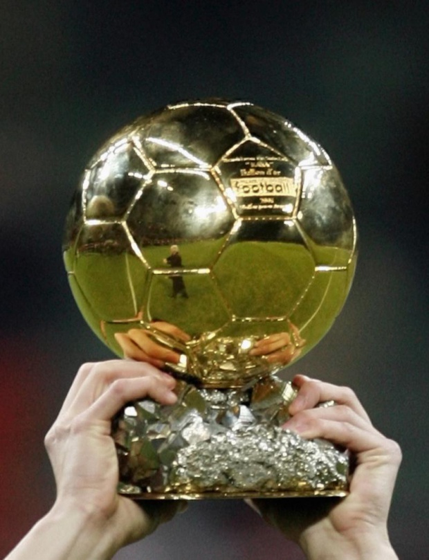 Роналдо, Нойер и Меси - финалисти за "Златната топка"