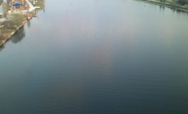 Тяло на мъж изплува във Варненското езеро