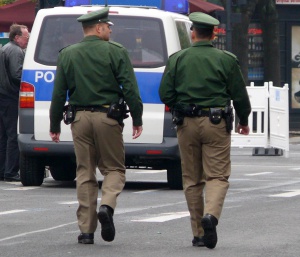 Двама в ареста след антитерористична акция и в Германия