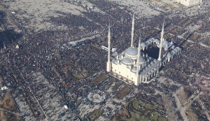 Стотици хиляди чеченци скочиха срещу "Шарли ебдо"
