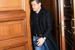 Адвокатът на Брендо: Не мога да кажа дали съм говорила с него и къде се намира