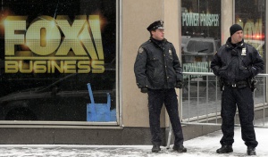 Мъж се самоуби пред сградата на „Нюз корпорейшън“ в Ню Йорк