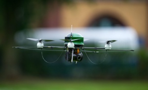 Дрон катастрофира на моравата на Белия дом