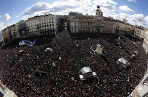 Десетки хиляди испанци тръгнаха на крайнолевия "Марш на промяна"