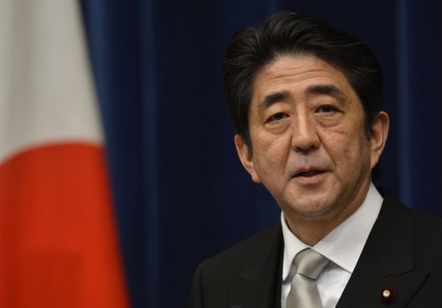 Йошихиде Суга: Япония няма да отстъпи пред тероризма